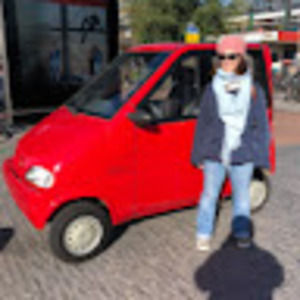 Meet your Posher, Hillary